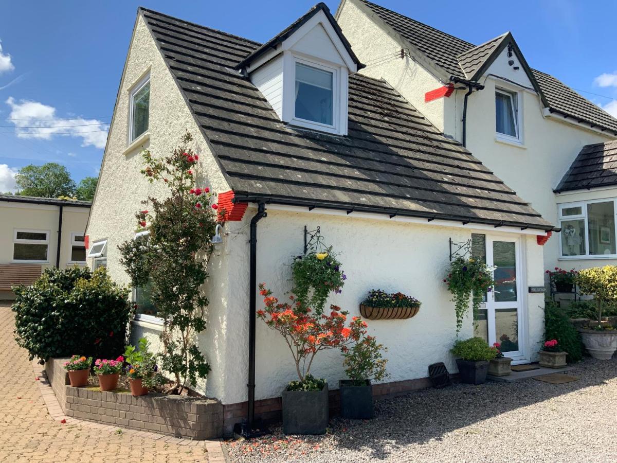 Llanwenarth Cottage A Beautiful Place To Just Be. Abergavenny Exterior photo